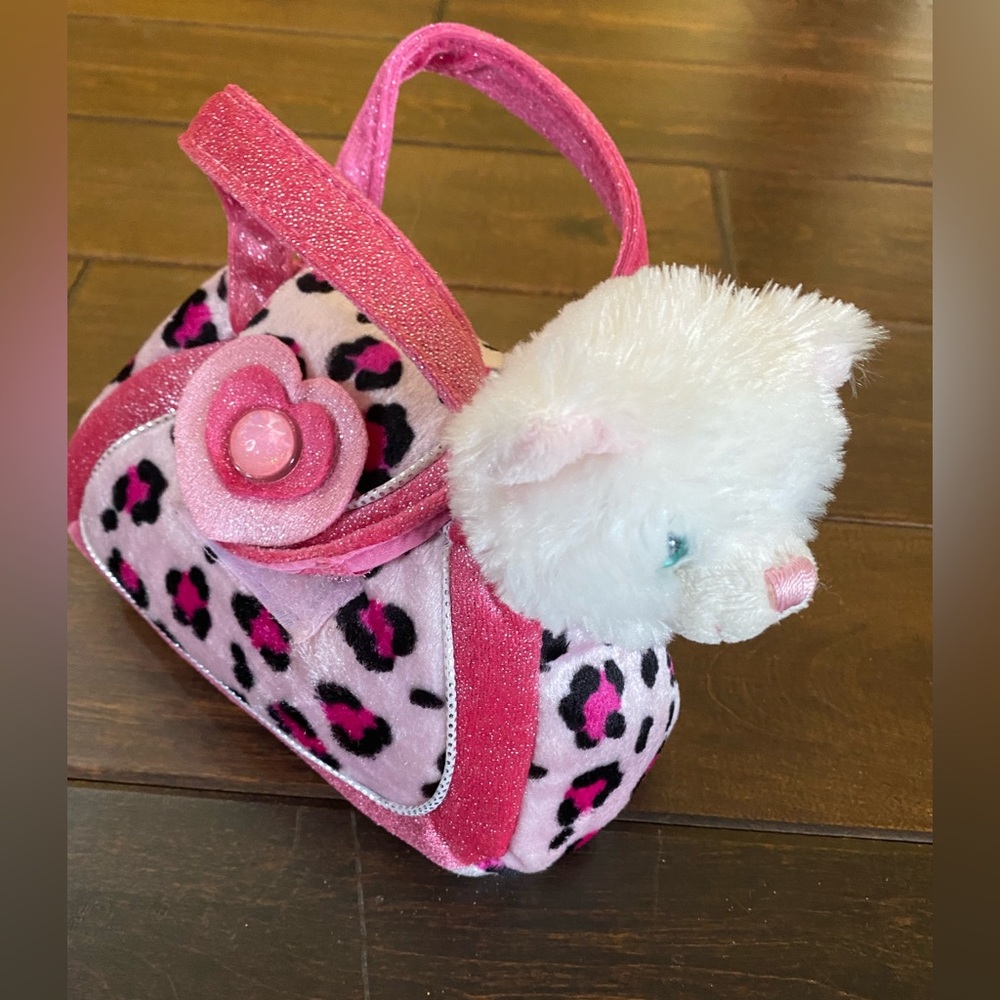 Stuffed Kitten in purse